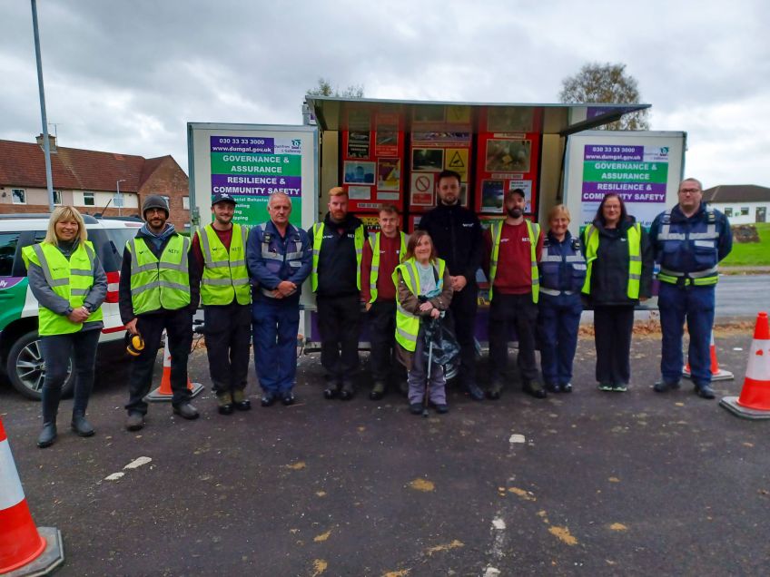 Wheatley Homes South staff took part in a litter in the Lincluden area